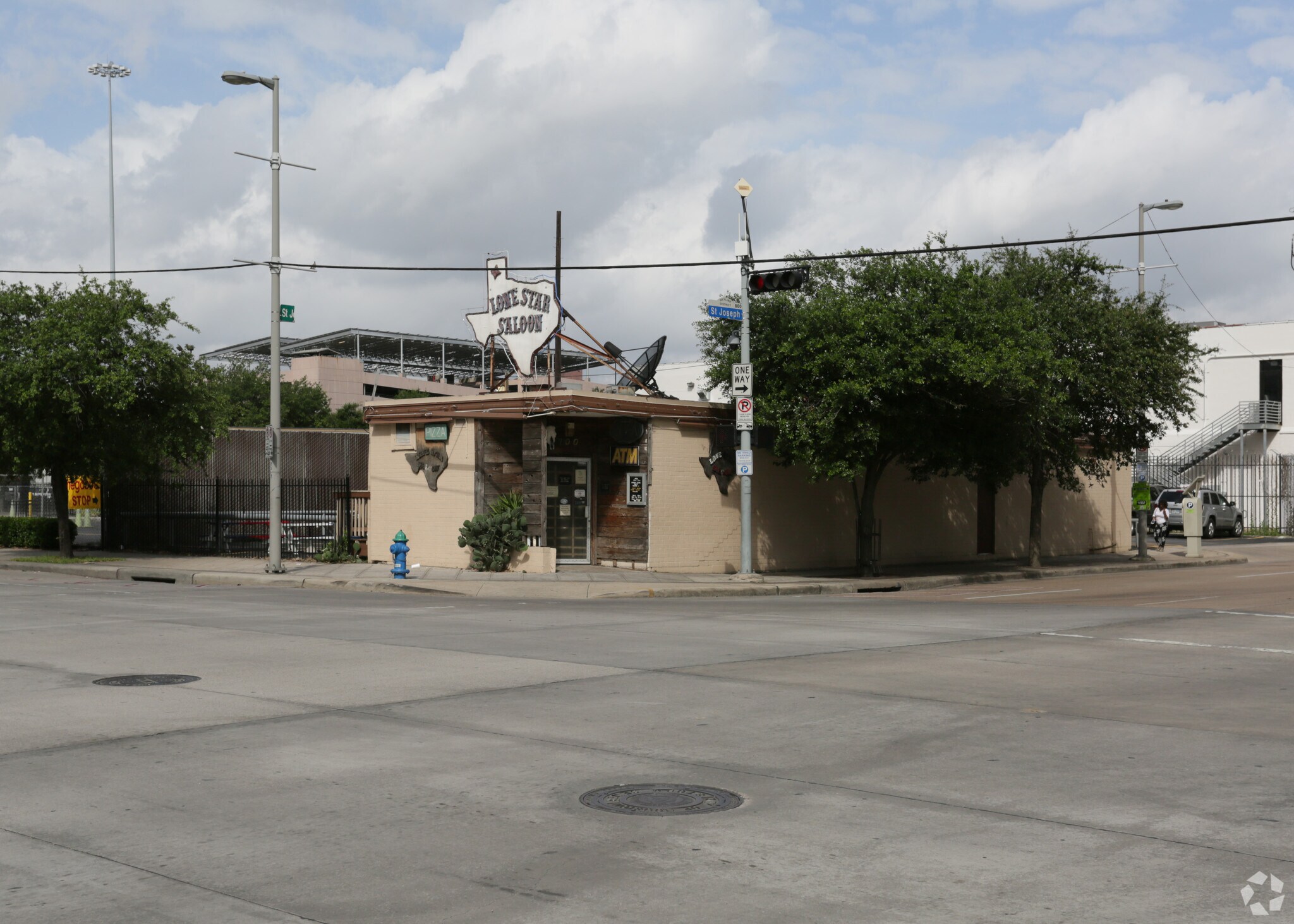 1900 Travis St, Houston, TX for sale Primary Photo- Image 1 of 1