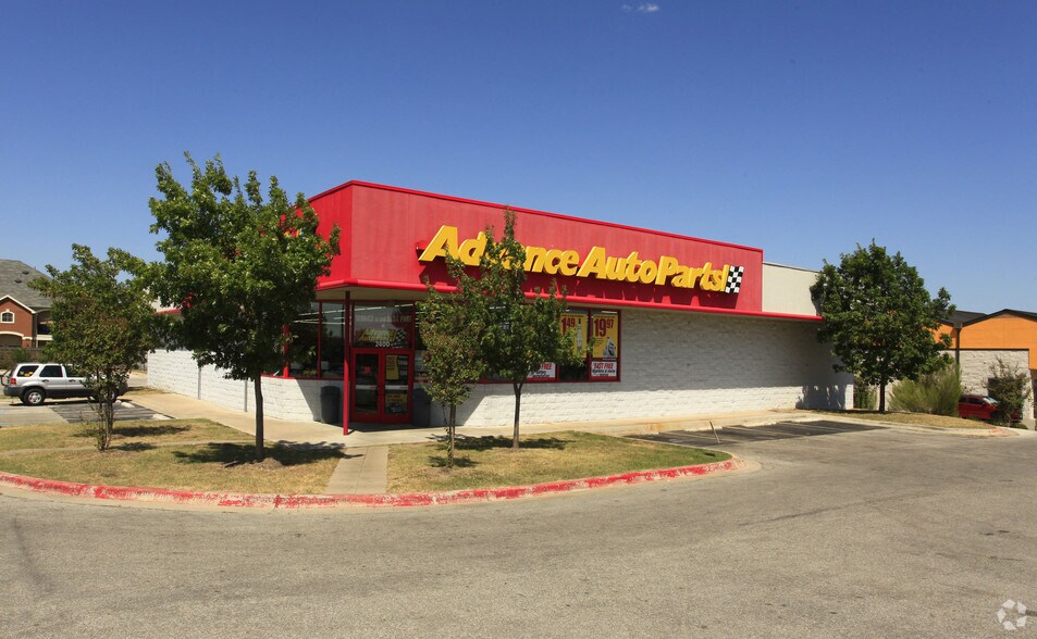 2400 Pecan St W, Pflugerville, TX for sale - Primary Photo - Image 1 of 1