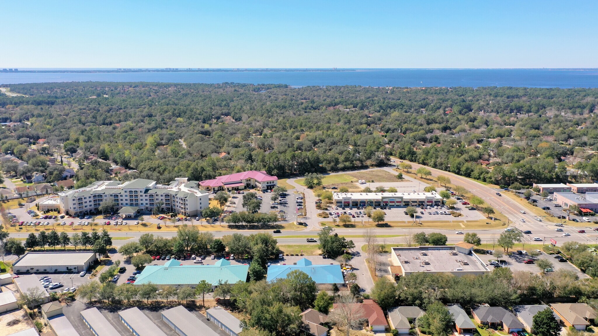 4585 E Highway 20, Niceville, FL 32578 Shops at Bluewater Bay