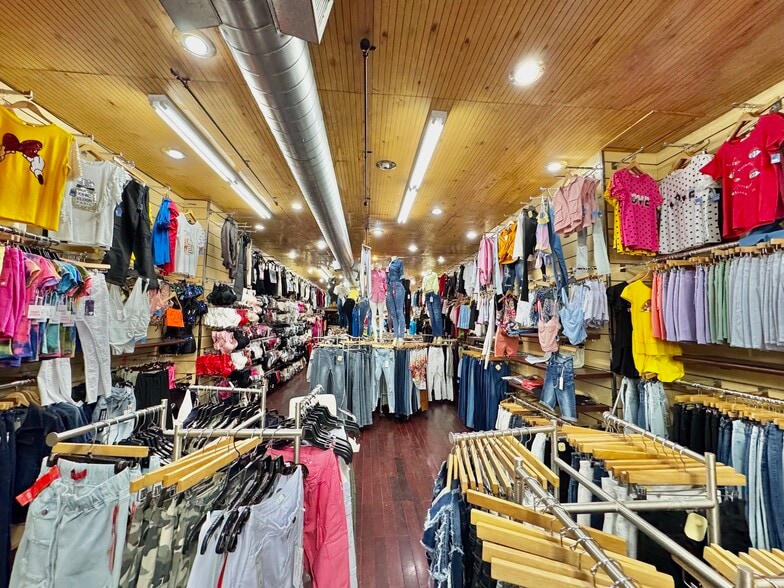 1156 Liberty Ave, Brooklyn, NY for sale - Aerial - Image 3 of 11