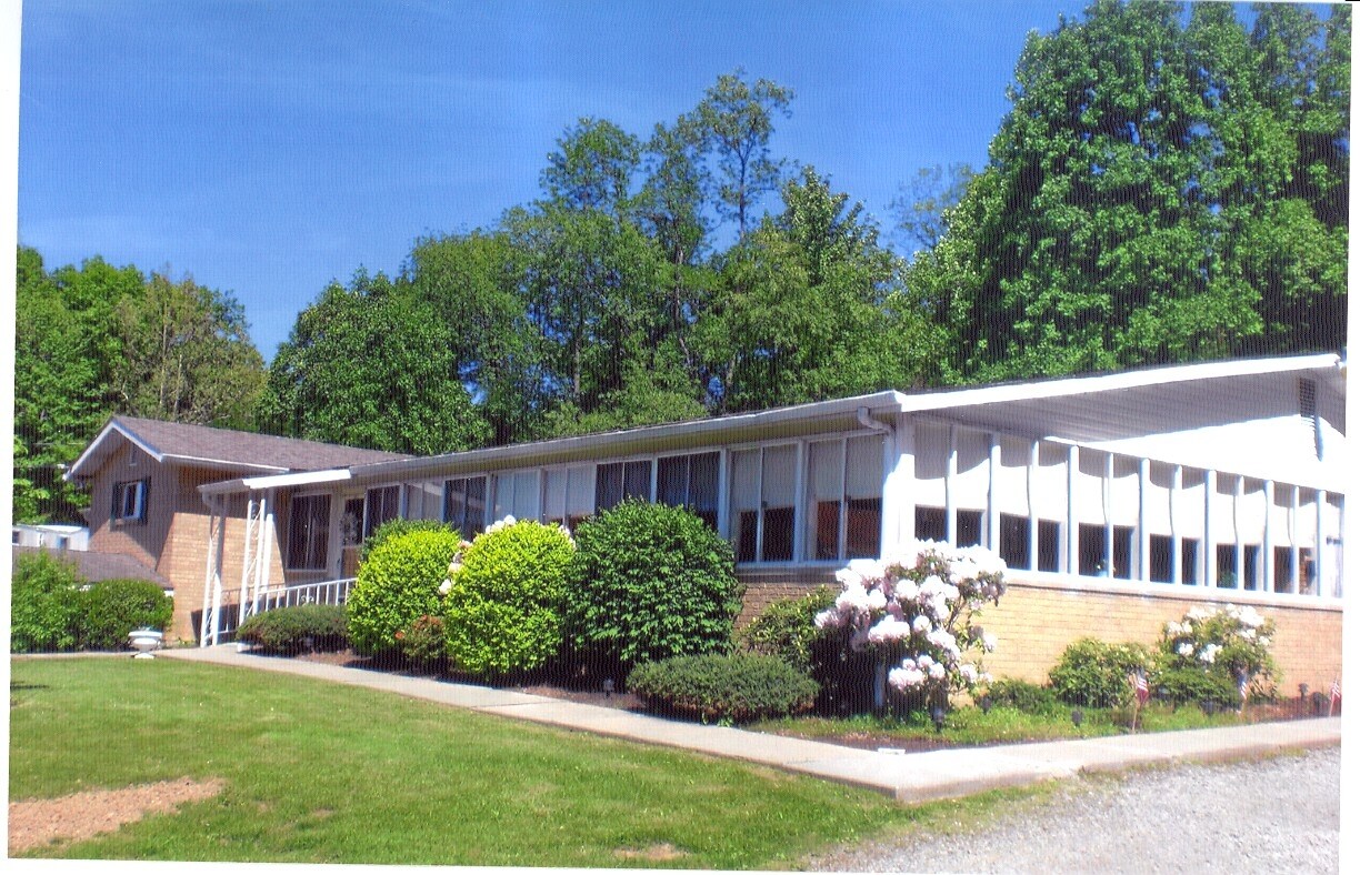 390 Mountain Rd, Uniontown, PA for sale Primary Photo- Image 1 of 1