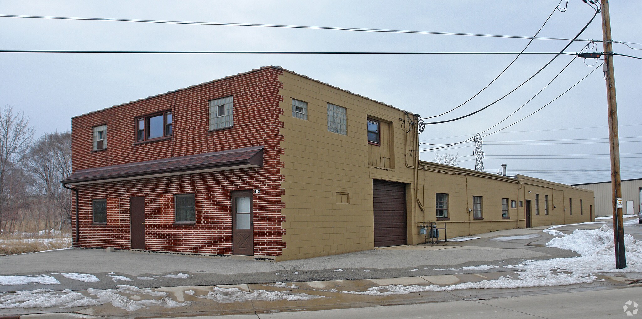4814 S Whitnall Ave, Cudahy, WI for sale Primary Photo- Image 1 of 1