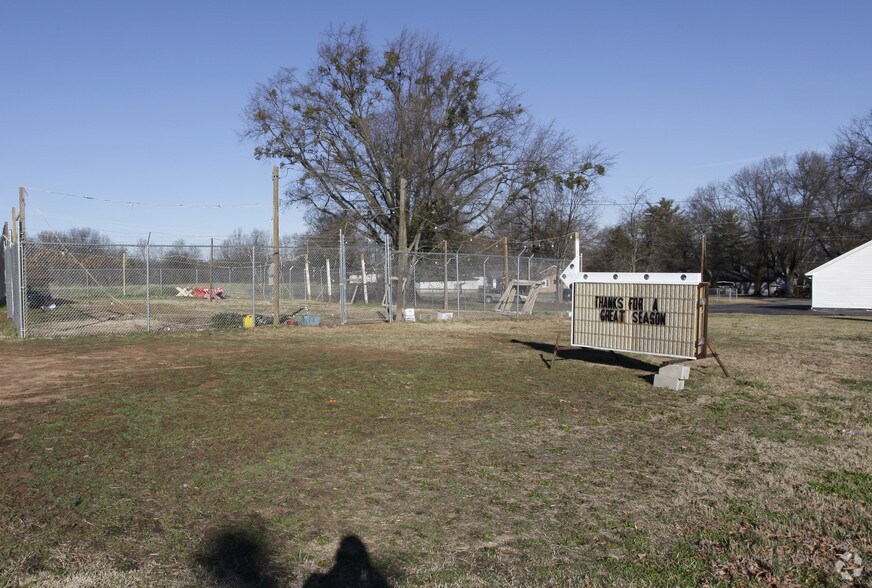 837 W Blackstock Rd, Spartanburg, SC for sale - Primary Photo - Image 1 of 1