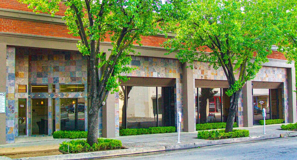 2126-2140 Merced St, Fresno, CA for lease - Building Photo - Image 1 of 2