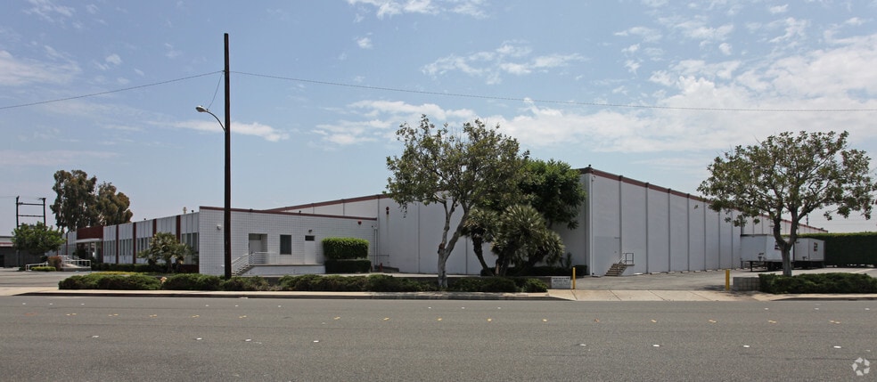 2650 Commerce Way, Commerce, CA for sale - Primary Photo - Image 1 of 1
