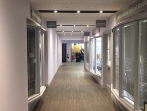 High St, Swindon for lease Interior Photo- Image 2 of 3