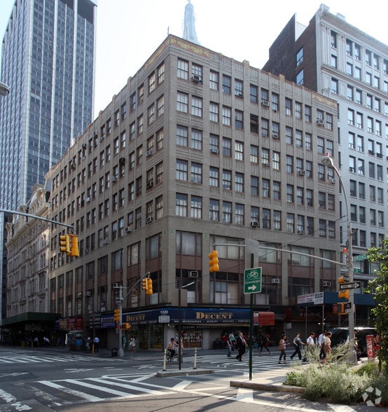 1220 Broadway, New York, NY for lease - Building Photo - Image 2 of 6