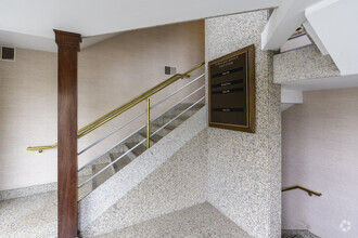 99 Wayland Ave, Providence, RI for lease Lobby- Image 1 of 11