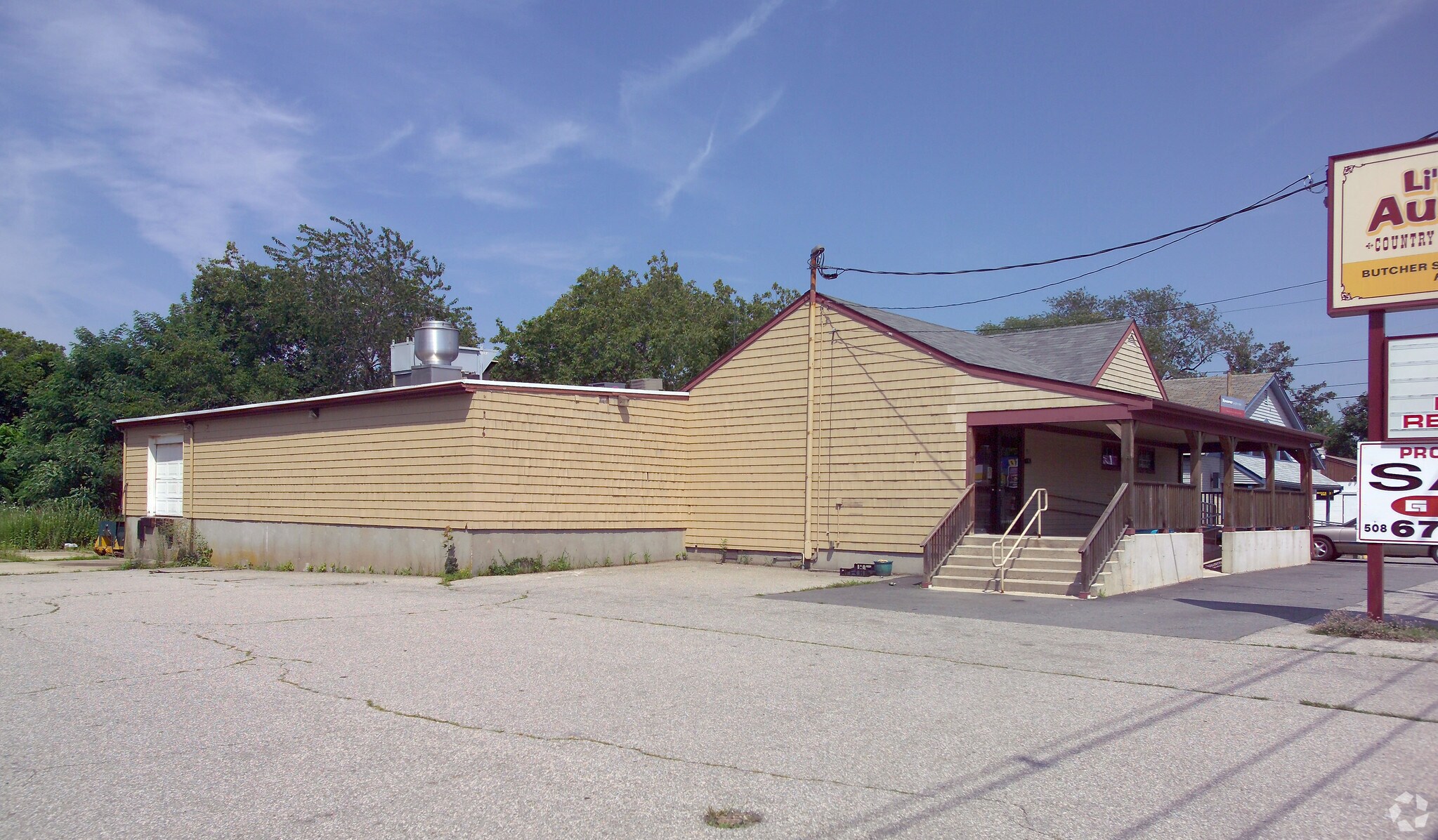 395 Wilbur Ave, Swansea, MA 02777 Retail for Sale