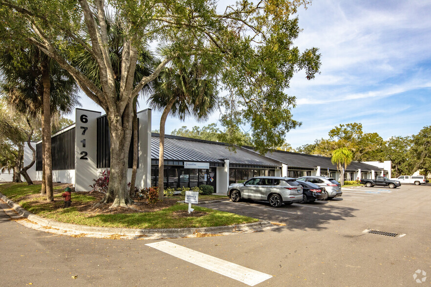 6706 Benjamin Rd, Tampa, FL for lease - Building Photo - Image 1 of 4