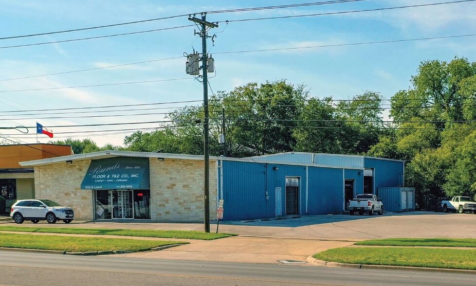 8732 N Lamar Blvd, Austin, TX for lease - Building Photo - Image 3 of 4