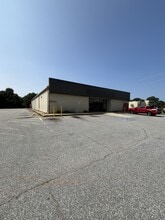 650 E Fairplay Blvd, Fair Play, SC for lease Building Photo- Image 2 of 5
