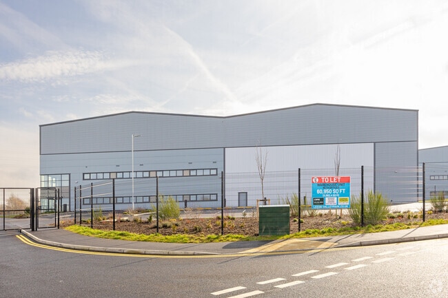 More details for Leeds Valley Park, Leeds - Industrial for Lease