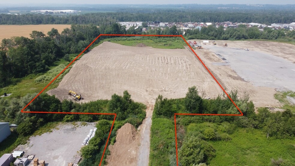 132 N Port Rd, Port Perry, ON for sale - Building Photo - Image 2 of 9