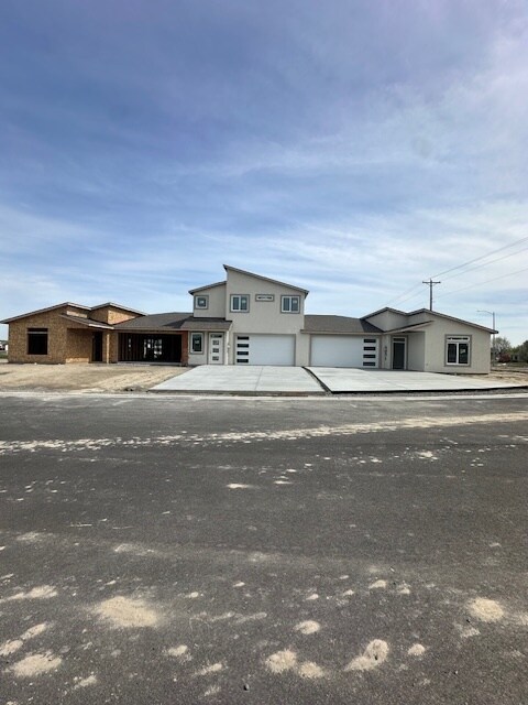 1101-1109 Fairhaven Loop, Richland, WA for sale Building Photo- Image 1 of 1