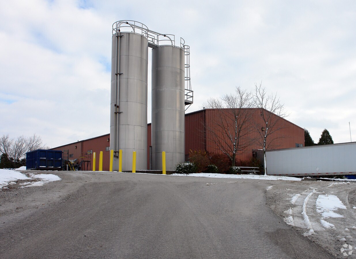 120 West Dr, Lodi, OH 44254