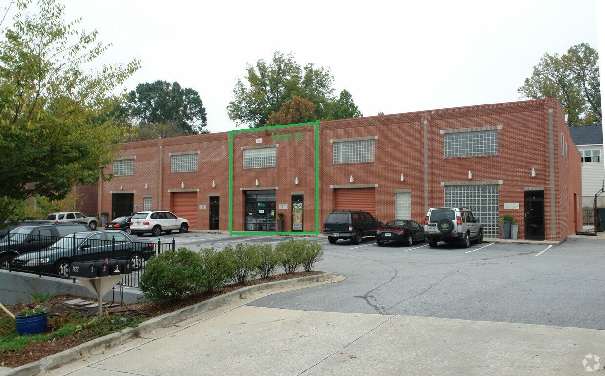 1422 Woodmont Ln NW, Atlanta, GA for sale Building Photo- Image 1 of 36