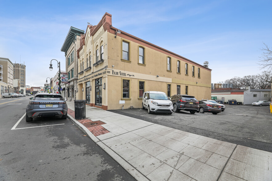 285 Glenwood Ave, Bloomfield, NJ for sale - Building Photo - Image 2 of 31