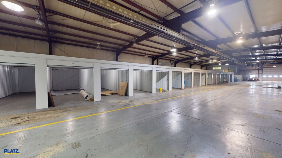 3603 Larchmont NE ave, Warren, OH for sale - Building Photo - Image 2 of 15