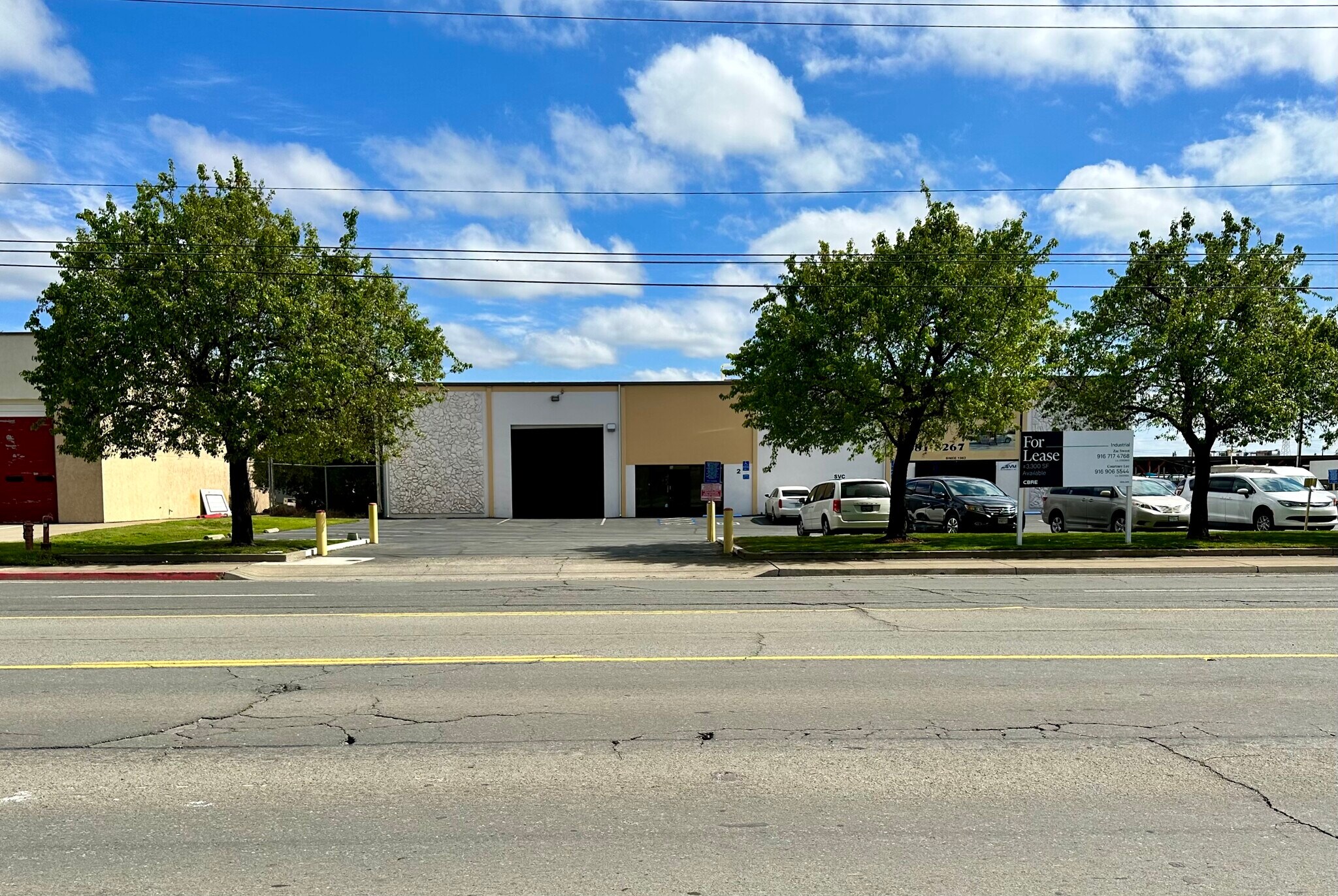 5821 Florin Perkins Rd, Sacramento, CA 95828