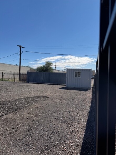 1245 E Maricopa, Phoenix, AZ for sale - Building Photo - Image 3 of 5