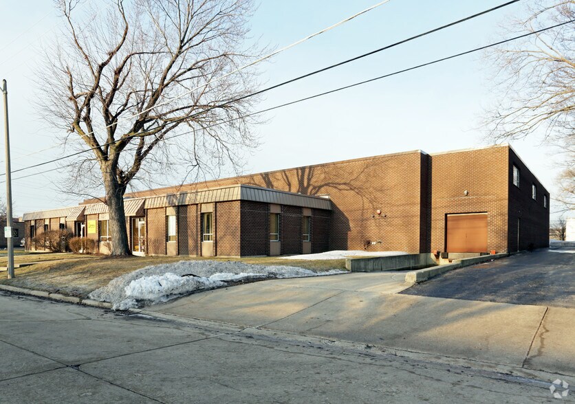 840 N Addison Ave, Elmhurst, IL for sale - Building Photo - Image 1 of 1