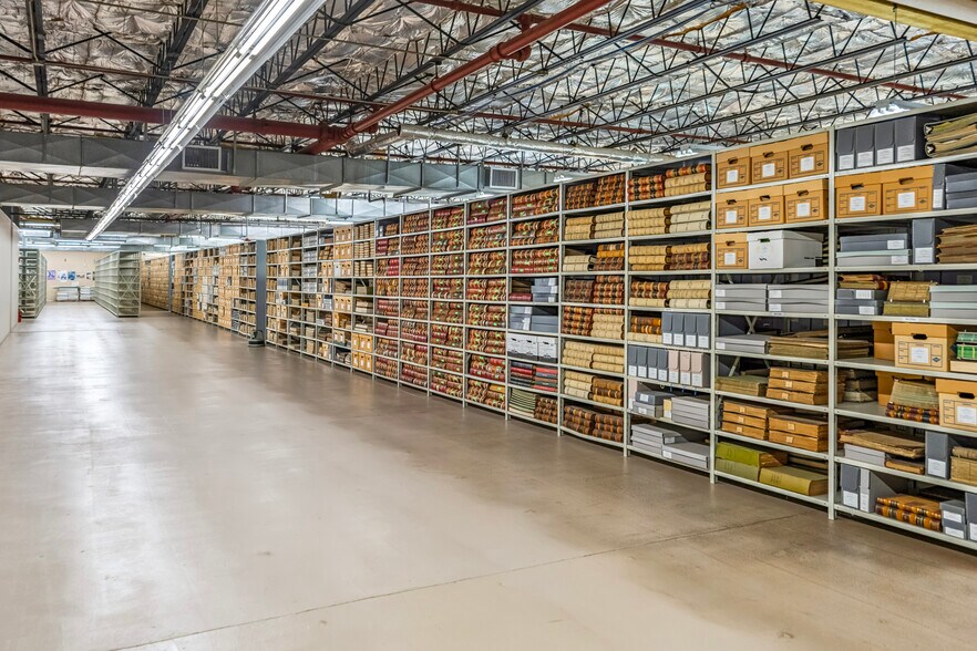 75 Van Block Ave, Hartford, CT for sale - Building Photo - Image 3 of 7