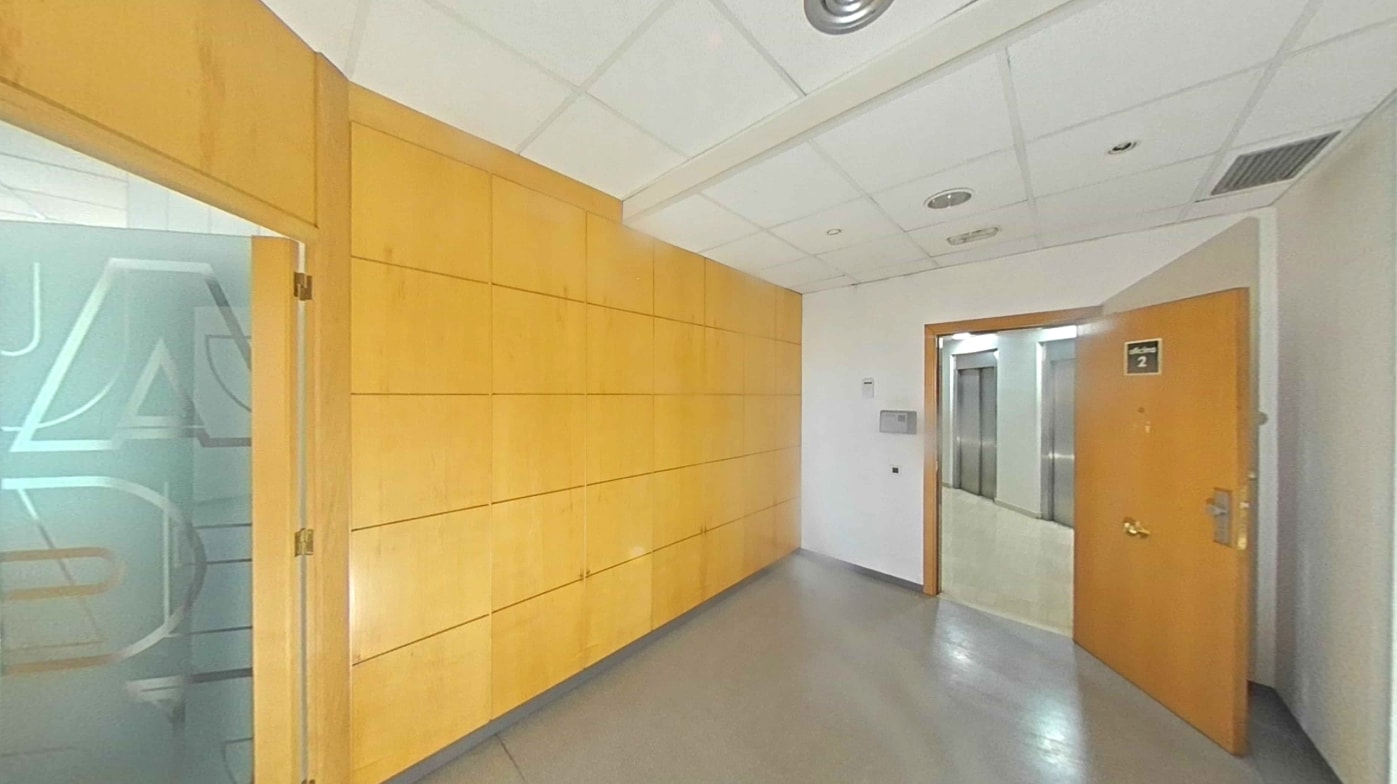 Mollet del Vallès, BAR 08100 - Unit 02 -  - Interior Photo - Image 1 of 10