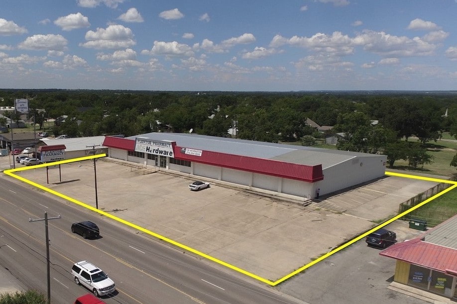 1611 E Main St, Gatesville, TX for sale Building Photo- Image 1 of 1
