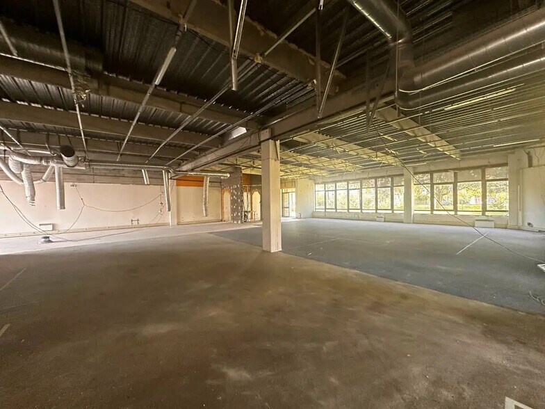 Flex in Lingolsheim for lease - Interior Photo - Image 3 of 5