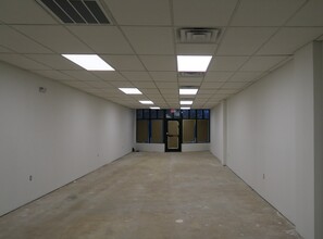 604-626 Union Blvd, West Islip, NY for lease Interior Photo- Image 1 of 1