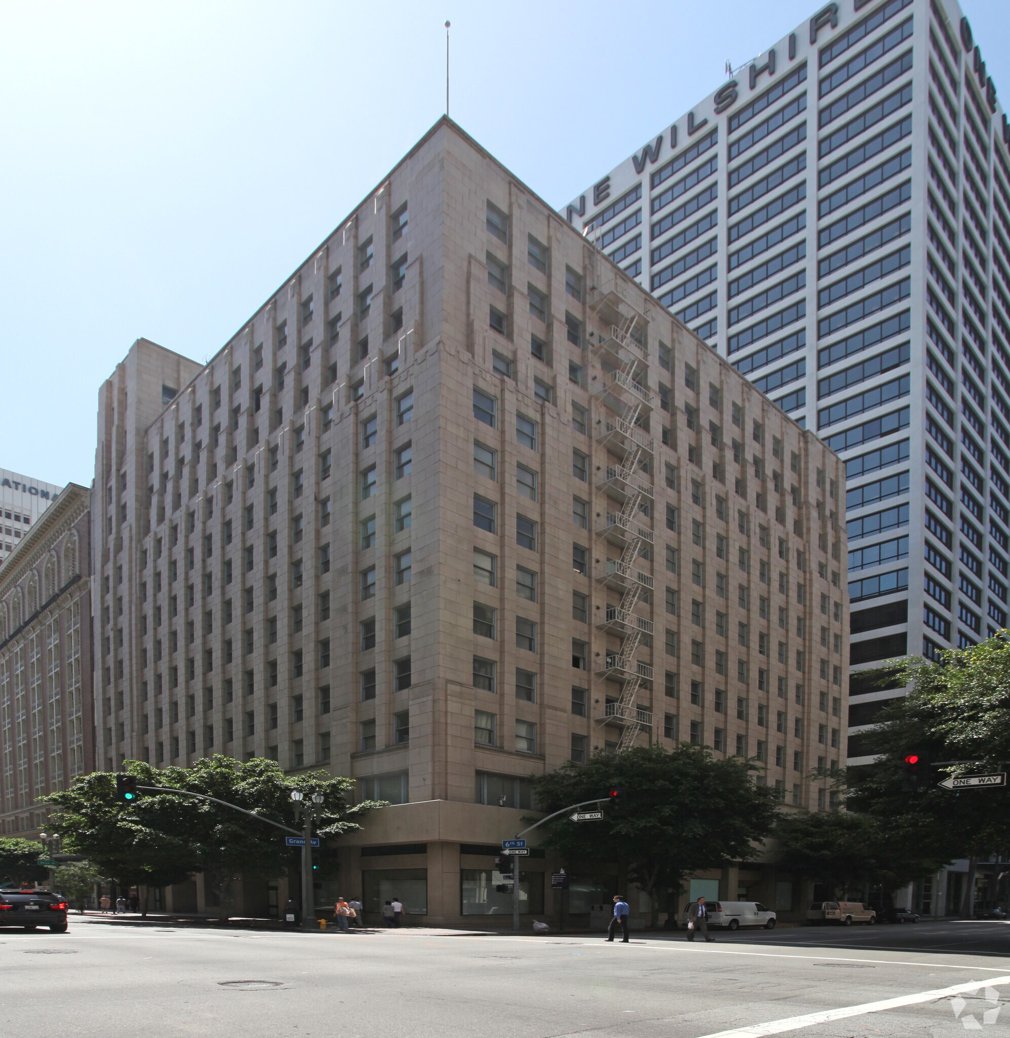 901 W Main St - l9sb62j