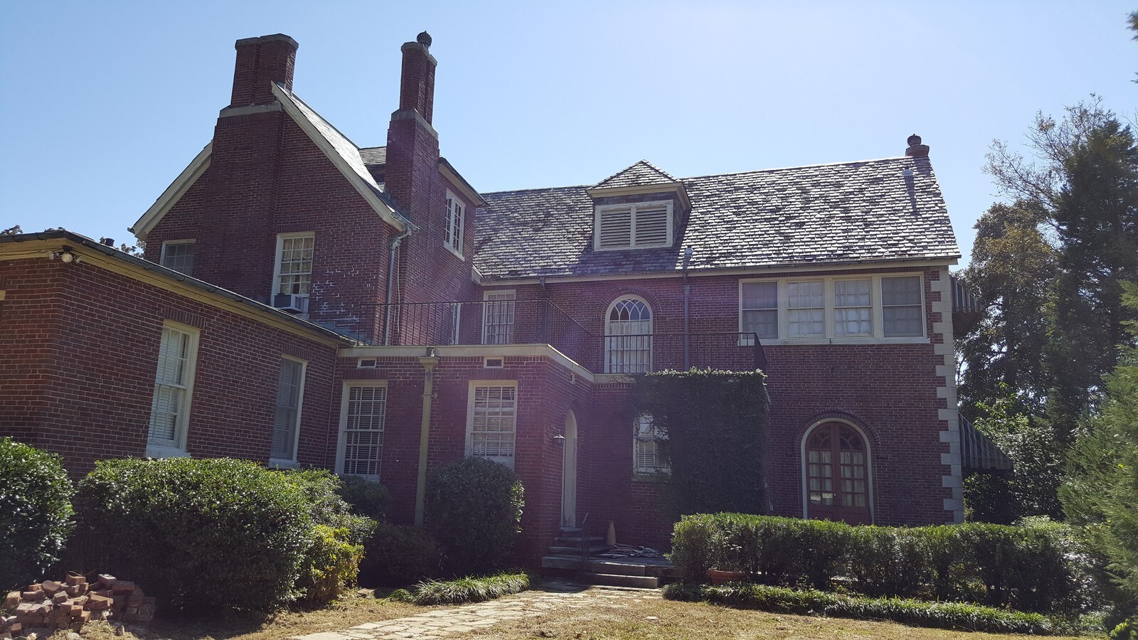 1327 Wynnton Rd, Columbus, GA 31906