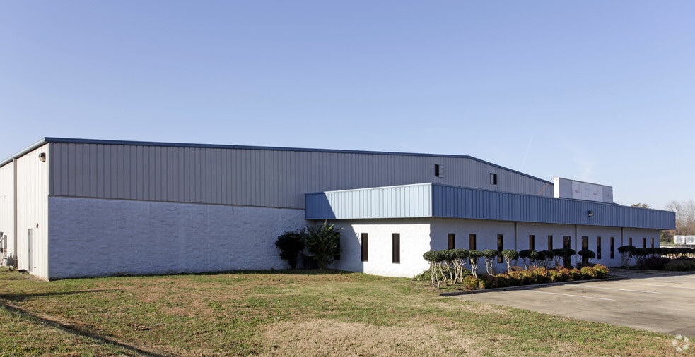 8920 Transport Ln, Ooltewah, TN for lease - Primary Photo - Image 1 of 2