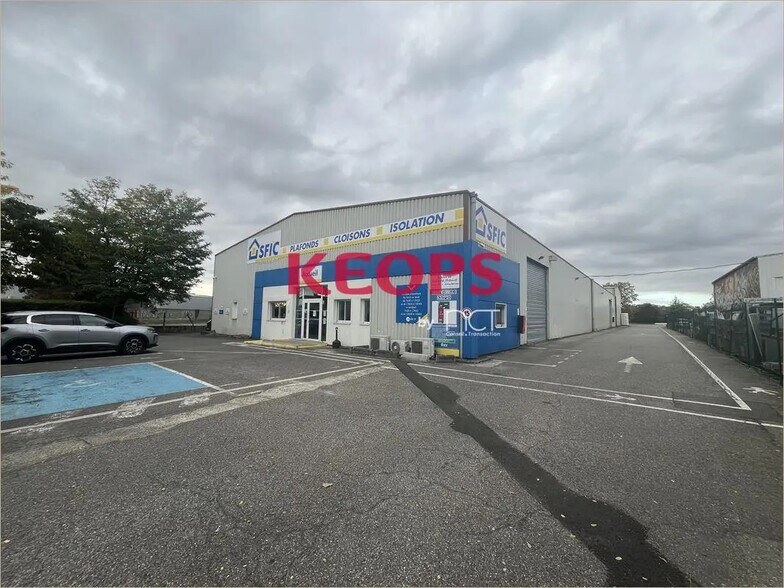 Flex in Toulouse for lease - Building Photo - Image 1 of 8