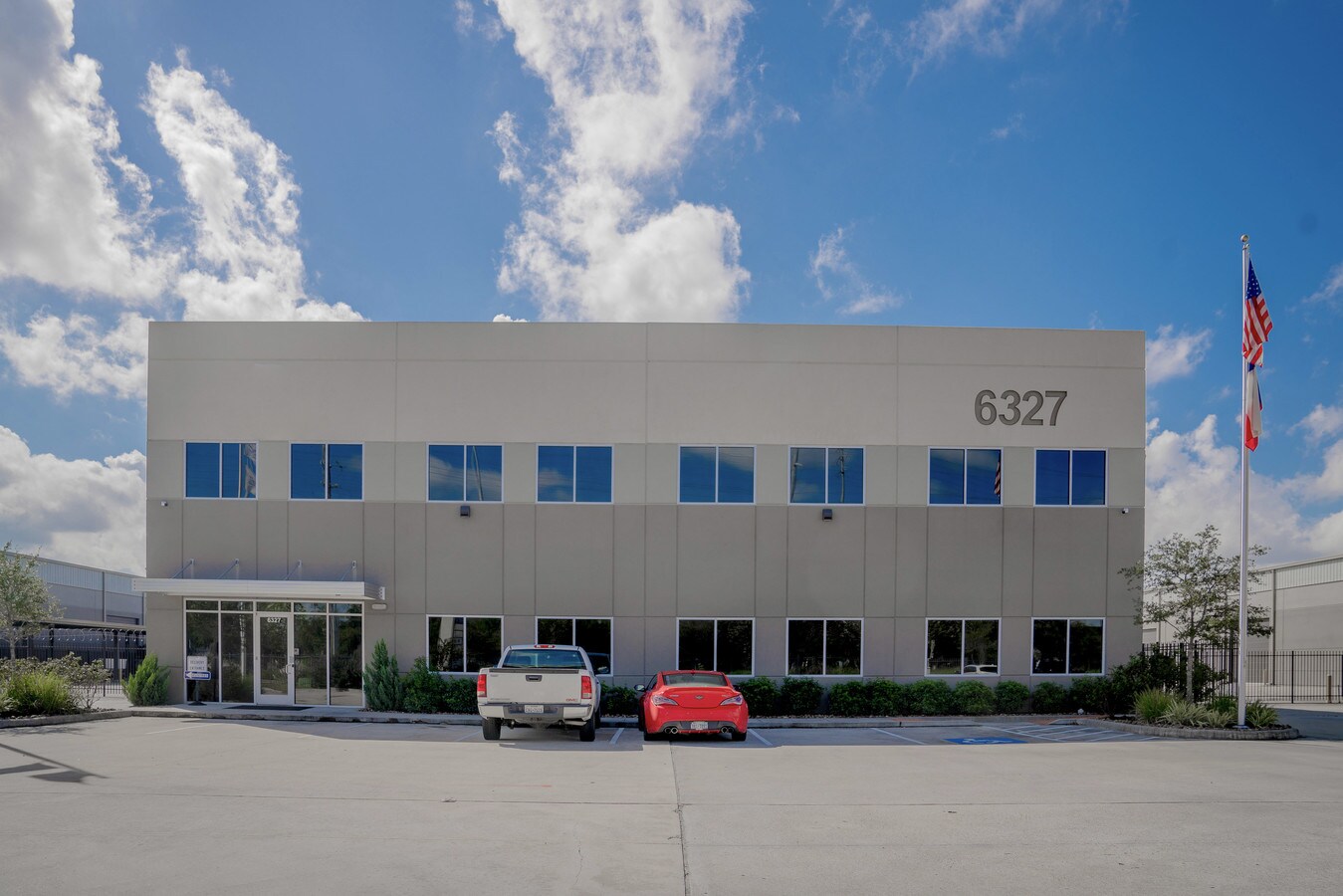 6327 N Sam Houston Pkwy W, Houston, TX 77086