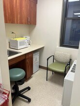 20 E 46th St, New York, NY for lease Interior Photo- Image 2 of 4