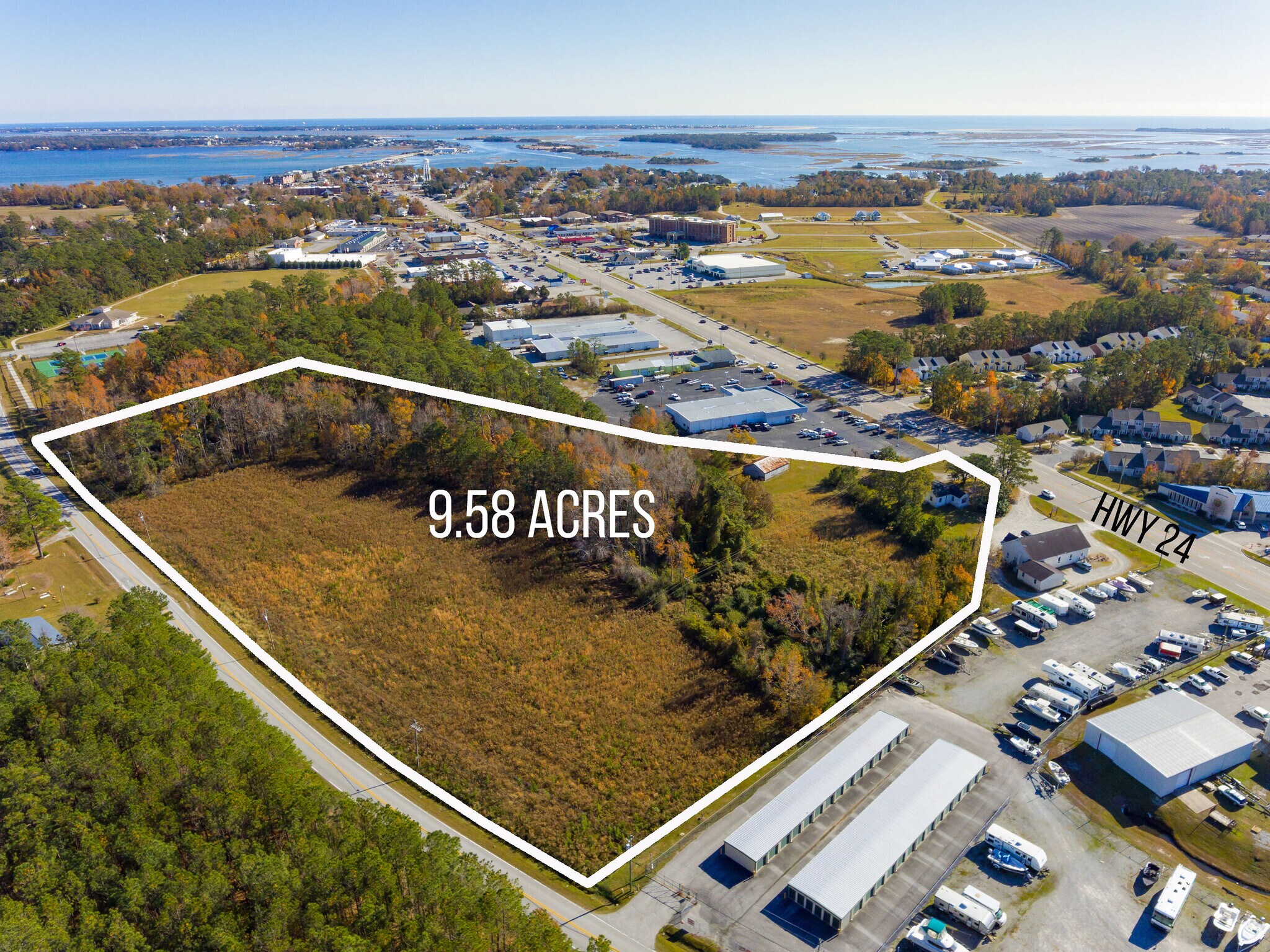 781 W Corbett Ave, Swansboro, NC 28584