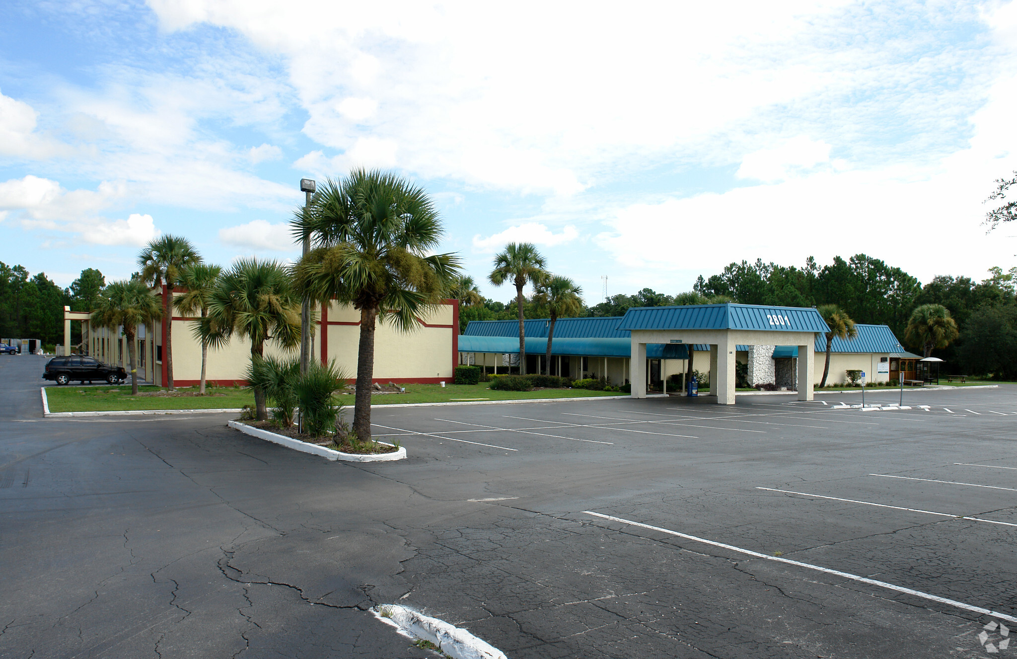 2801 E New York Ave, Deland, FL for sale Primary Photo- Image 1 of 1