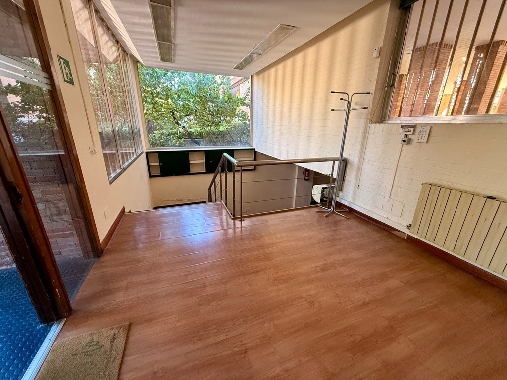 Office in Madrid, Madrid for lease Interior Photo- Image 1 of 3