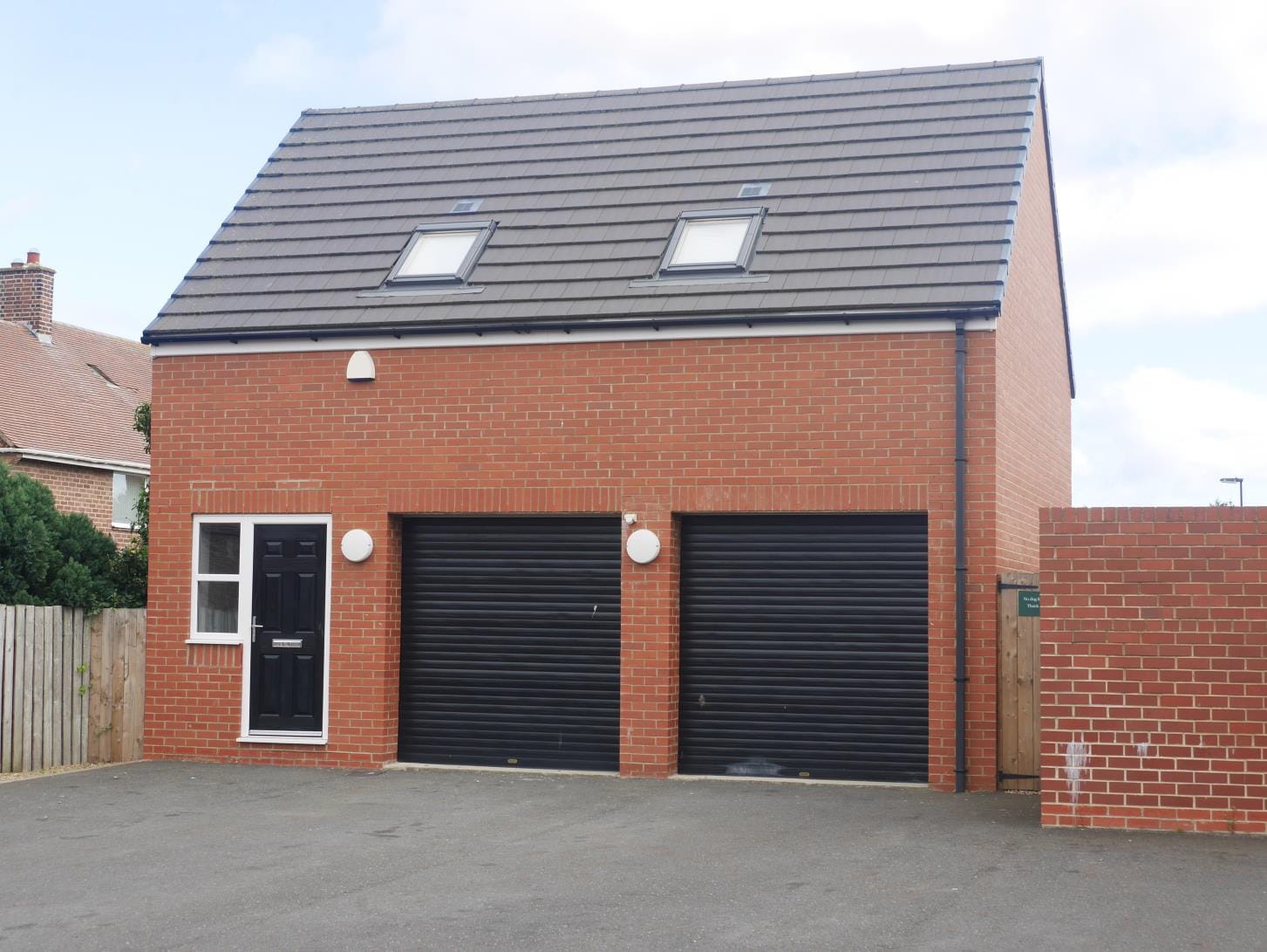 242 New York Rd, North Shields for sale Primary Photo- Image 1 of 1