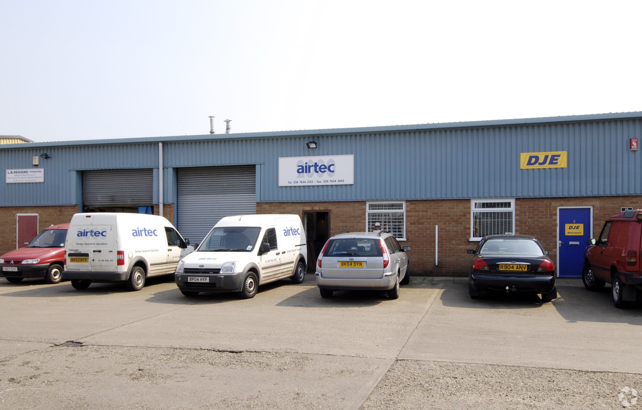 Veasey Clos, Nuneaton for sale Primary Photo- Image 1 of 1