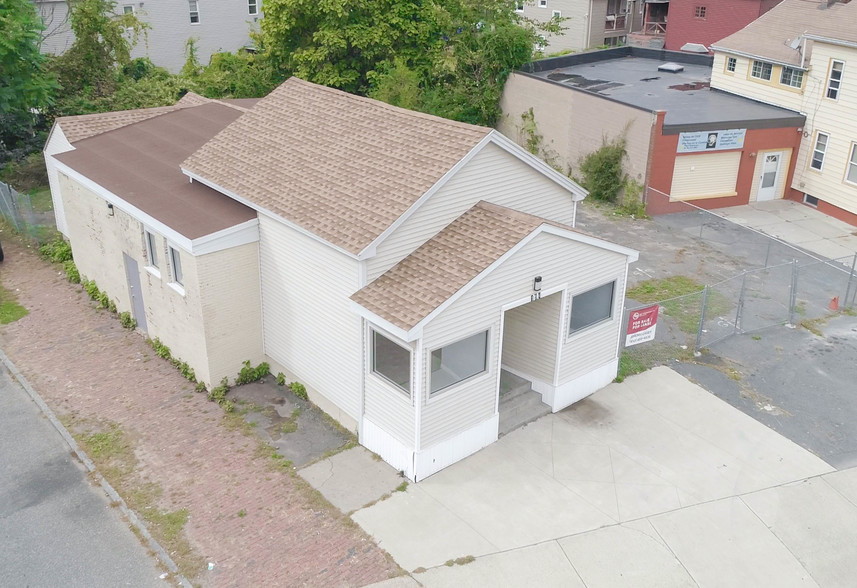 194 Pine St, Springfield, MA for sale - Primary Photo - Image 1 of 1