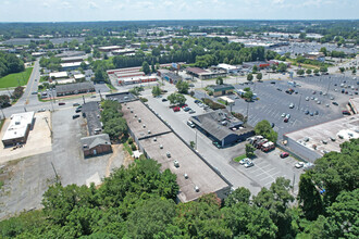 4602-4606 W Market St, Greensboro, NC - aerial  map view