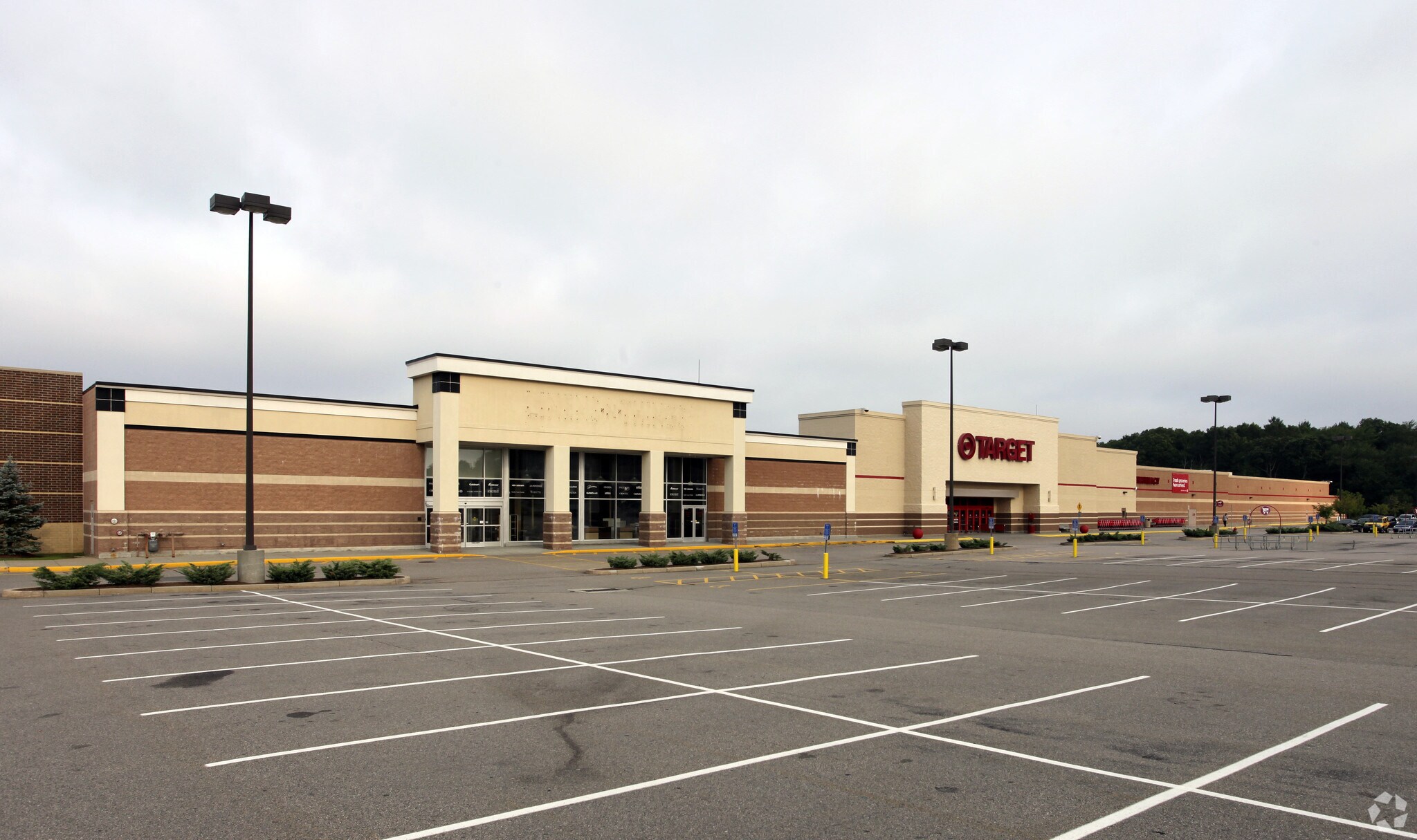 4182 Taunton Depot Dr, Taunton, MA 02780 Taunton Depot