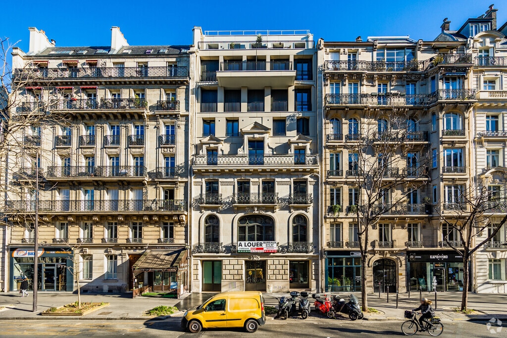 Location Bureaux 192 m² - Photo 1