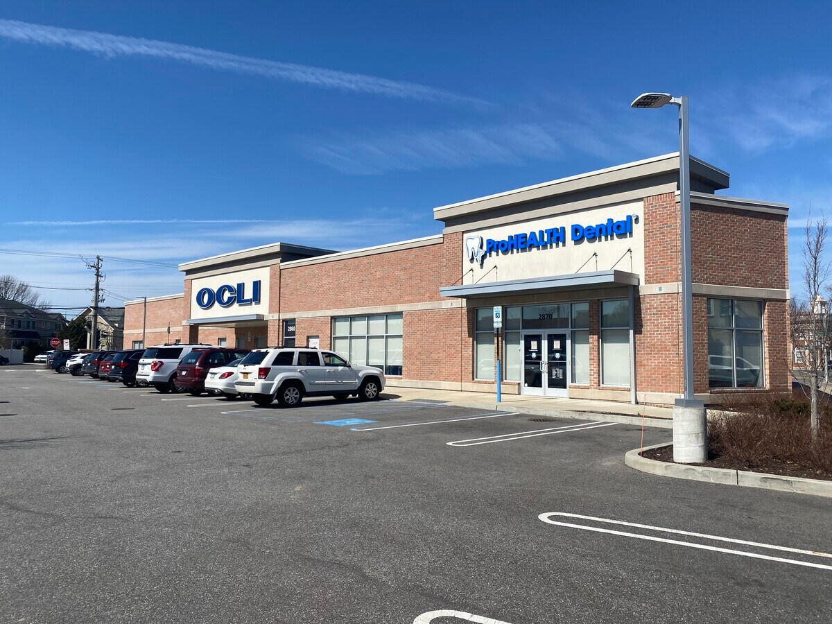 2860 Long Beach Rd, Oceanside, NY 11572