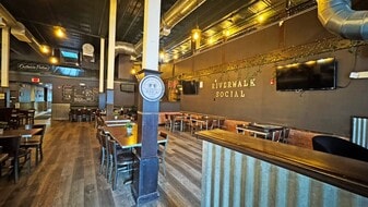 17-21 Elizabeth St, Derby CT - Bar