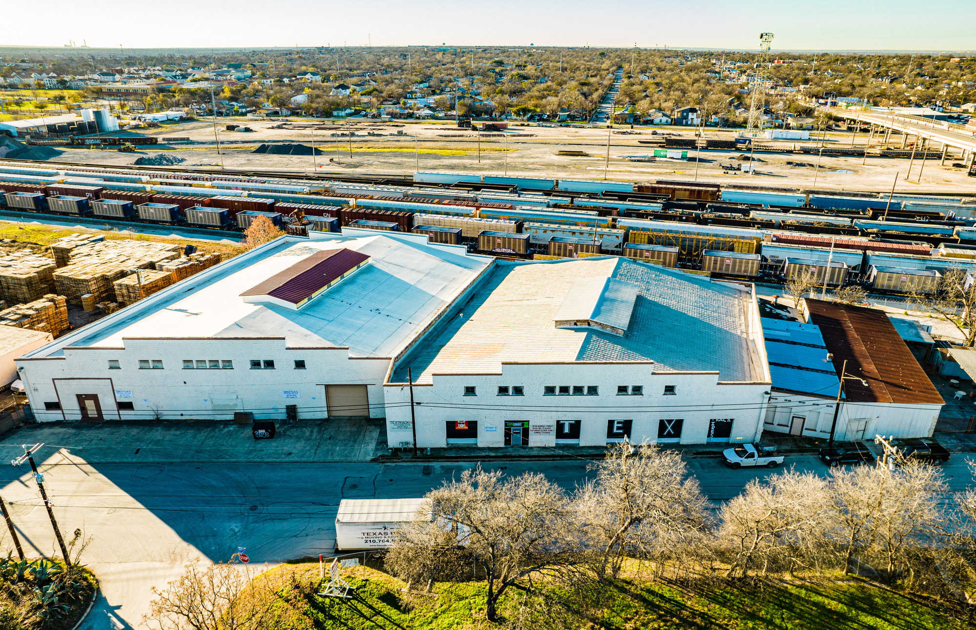 200 Seguin St, San Antonio, TX for lease Building Photo- Image 1 of 10