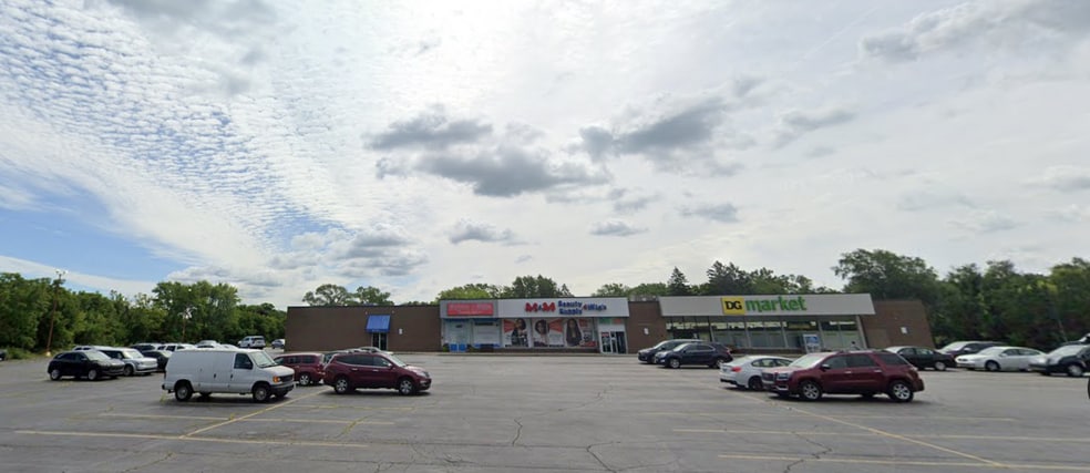 6121-6161 Cleveland St, Merrillville, IN for lease - Primary Photo - Image 1 of 2